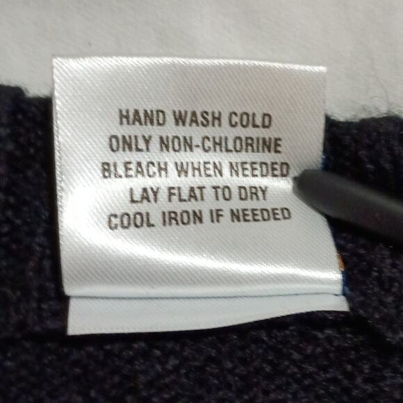 Ugly Christmas Sweater Men's Small DARTH VADER Star Wars Black (Women's Med) - Picture 9 of 10